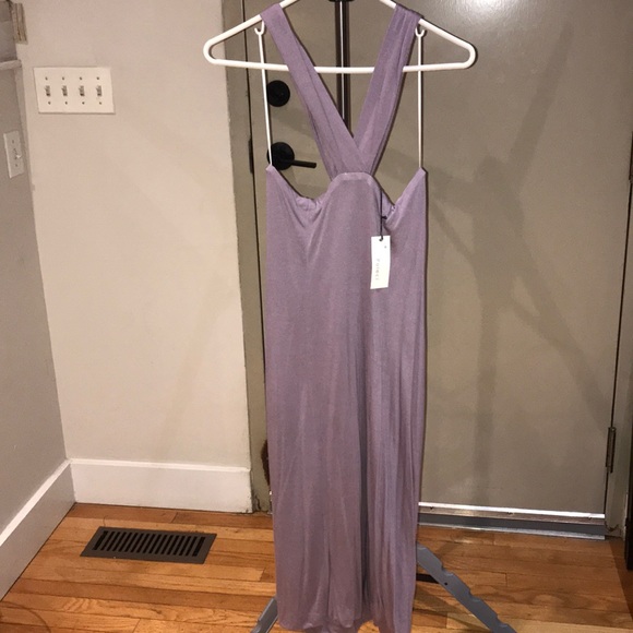 Poleci Dress - Picture 2 of 3